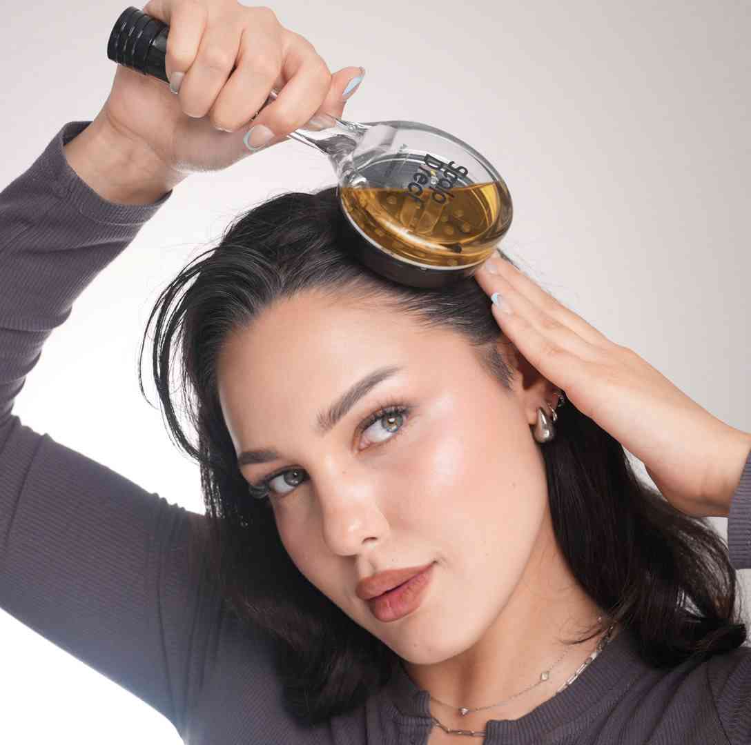 SCALP DIRECT™ Brush